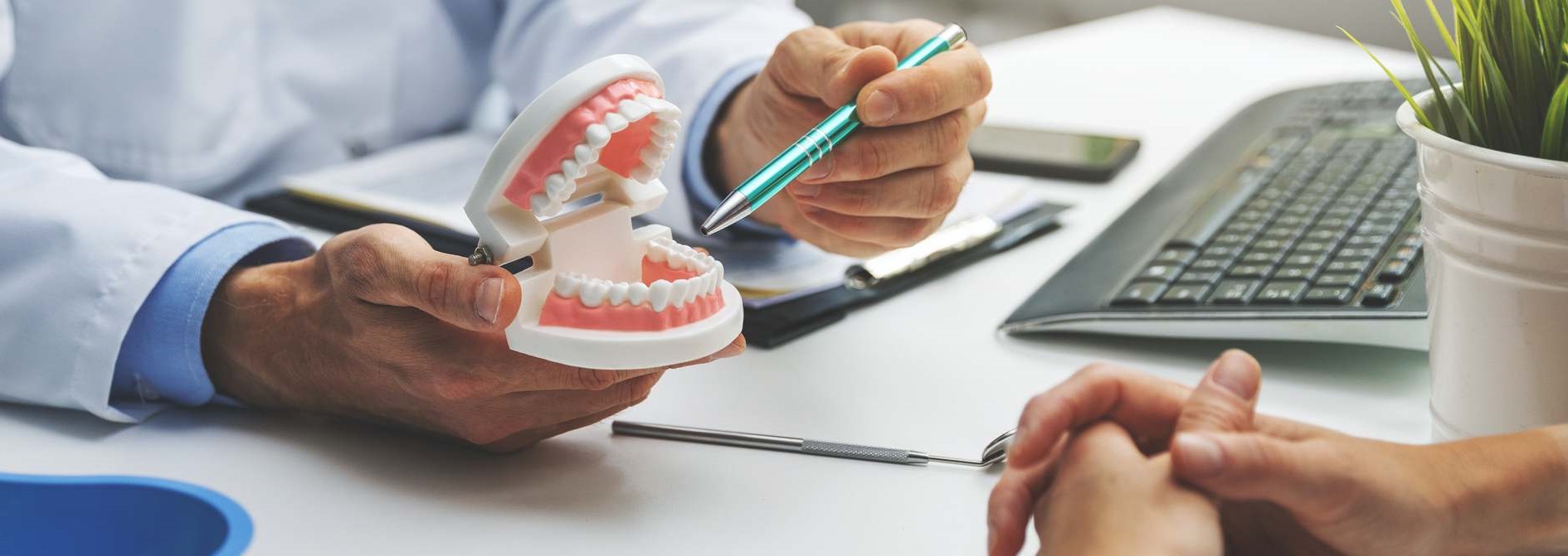 Slajd #3 Zęby gabinet dentystyczny